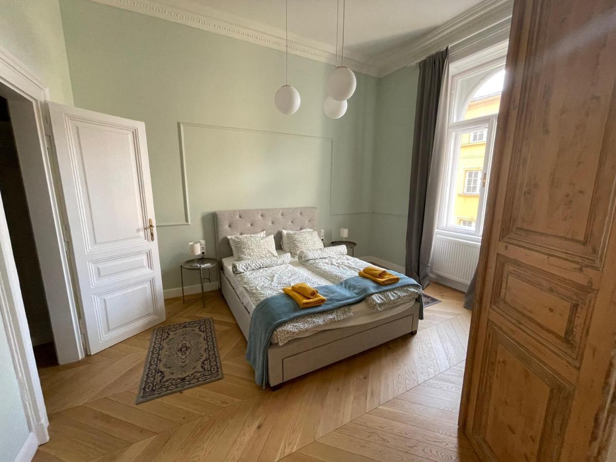 City Center 3, Elegant And Cozy 2Br In City Center! Budapeşte Dış mekan fotoğraf